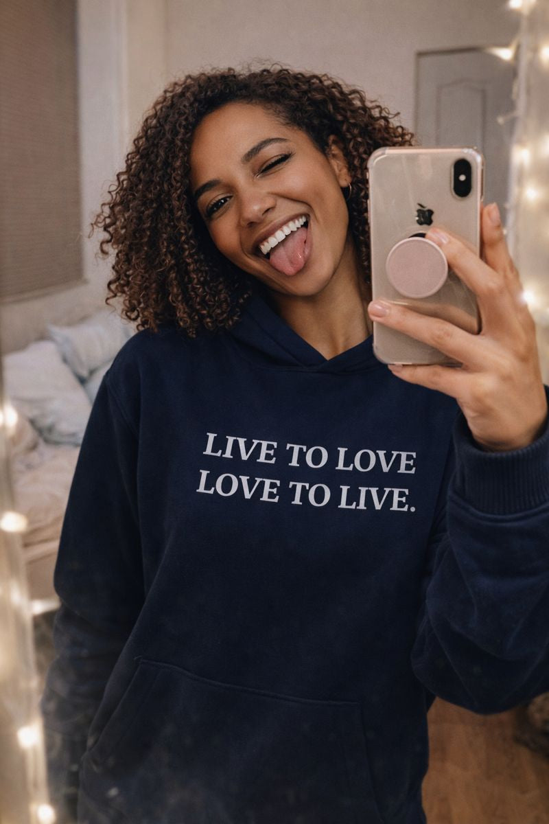 LIVE TO LOVE - Unisex oversized hoodie